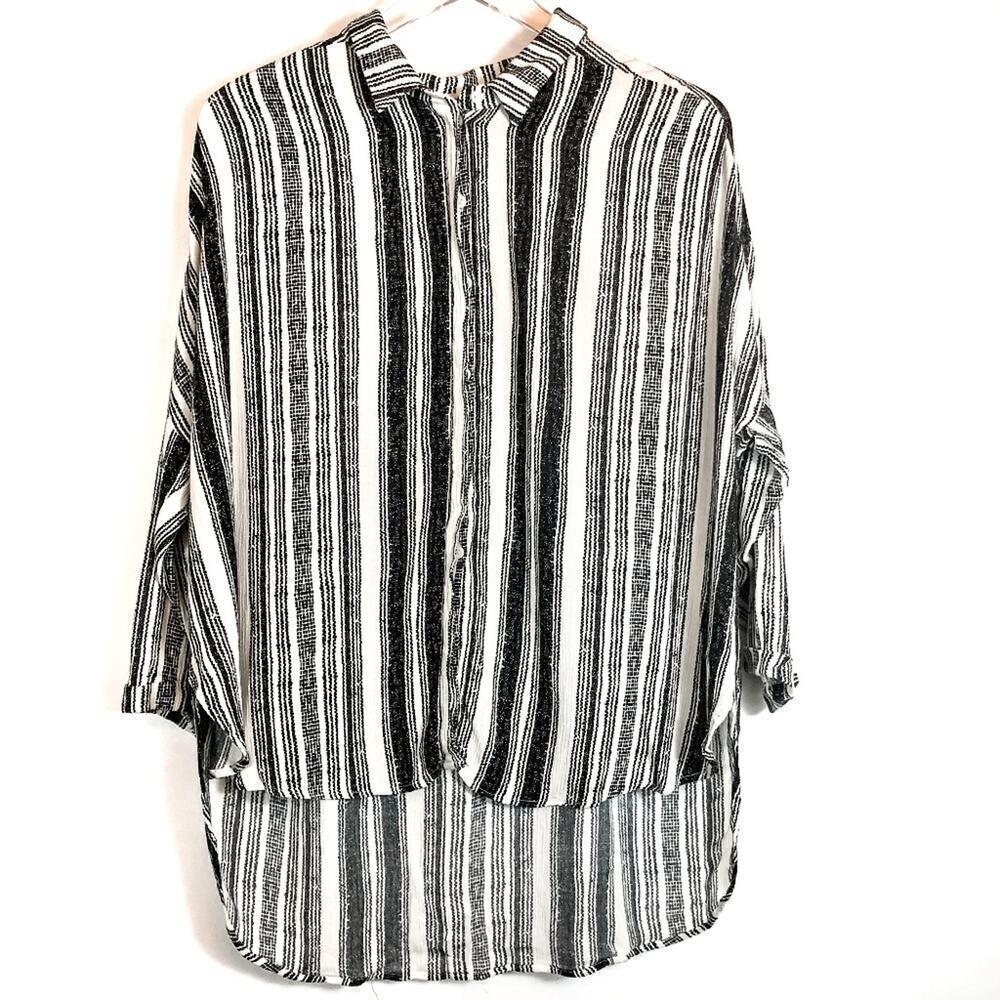 Lush Black‎ and White Stripe High Low Button Up Womens Size M